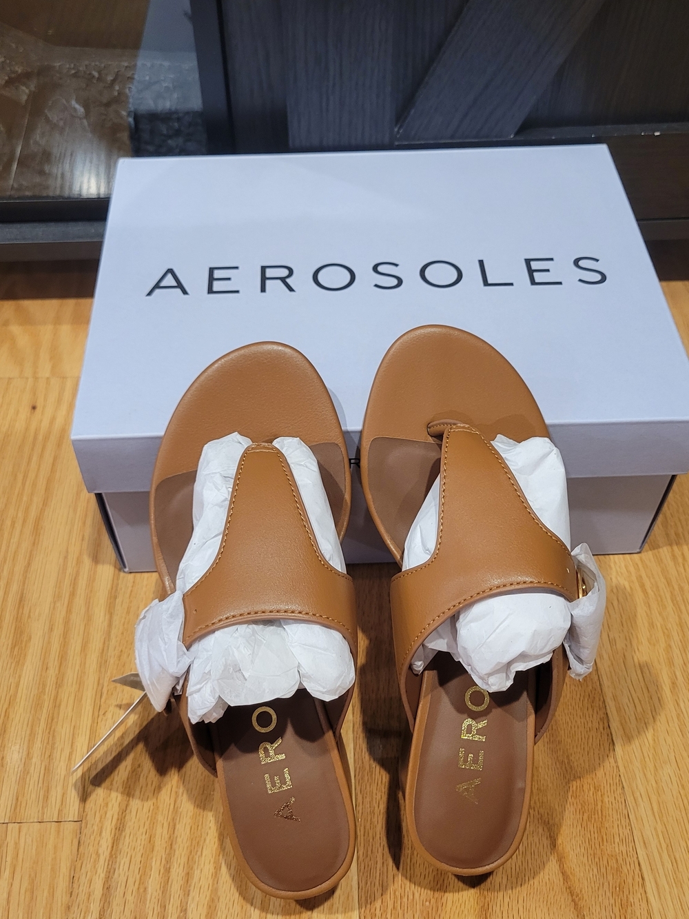 AEROSOLES NWT Cognac Brown Slide Sandals